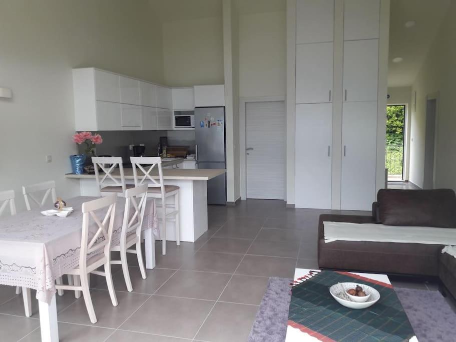 2Br Apartment With Pool Kotor Ngoại thất bức ảnh
