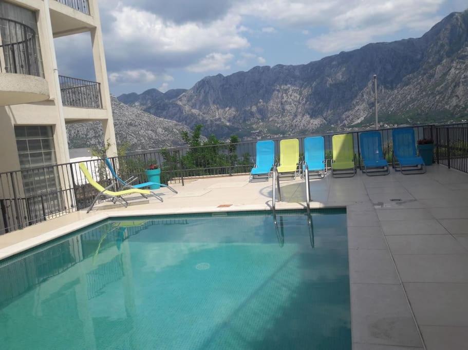 2Br Apartment With Pool Kotor Ngoại thất bức ảnh