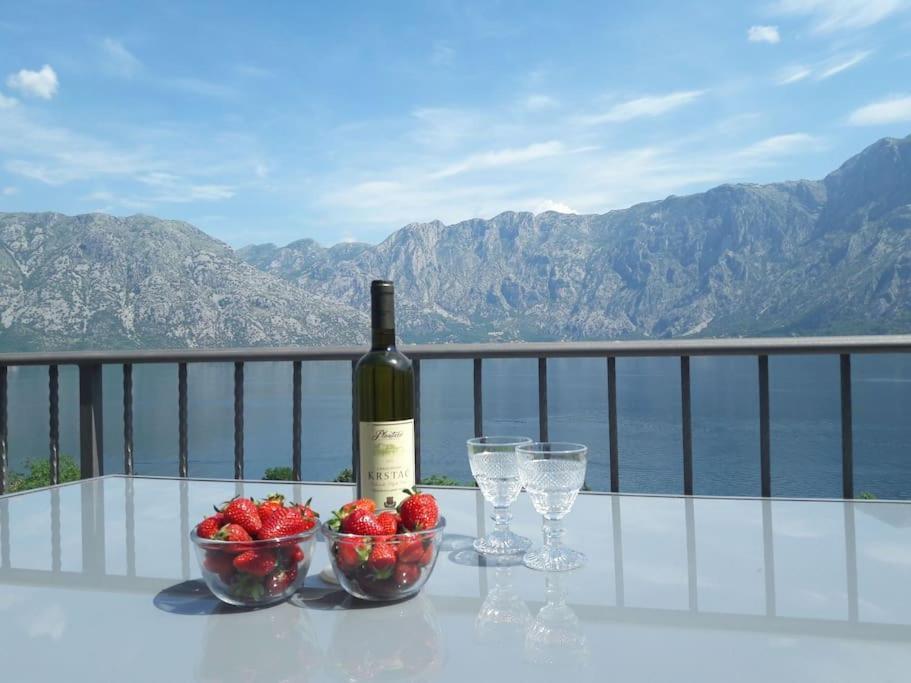2Br Apartment With Pool Kotor Ngoại thất bức ảnh